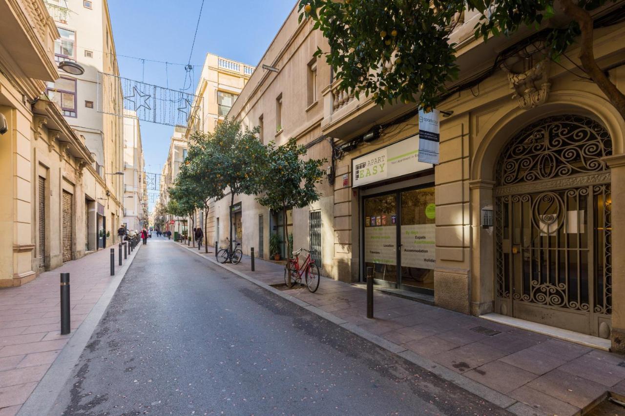 Aparteasy - Gracia Apartments Barcelona Exterior photo