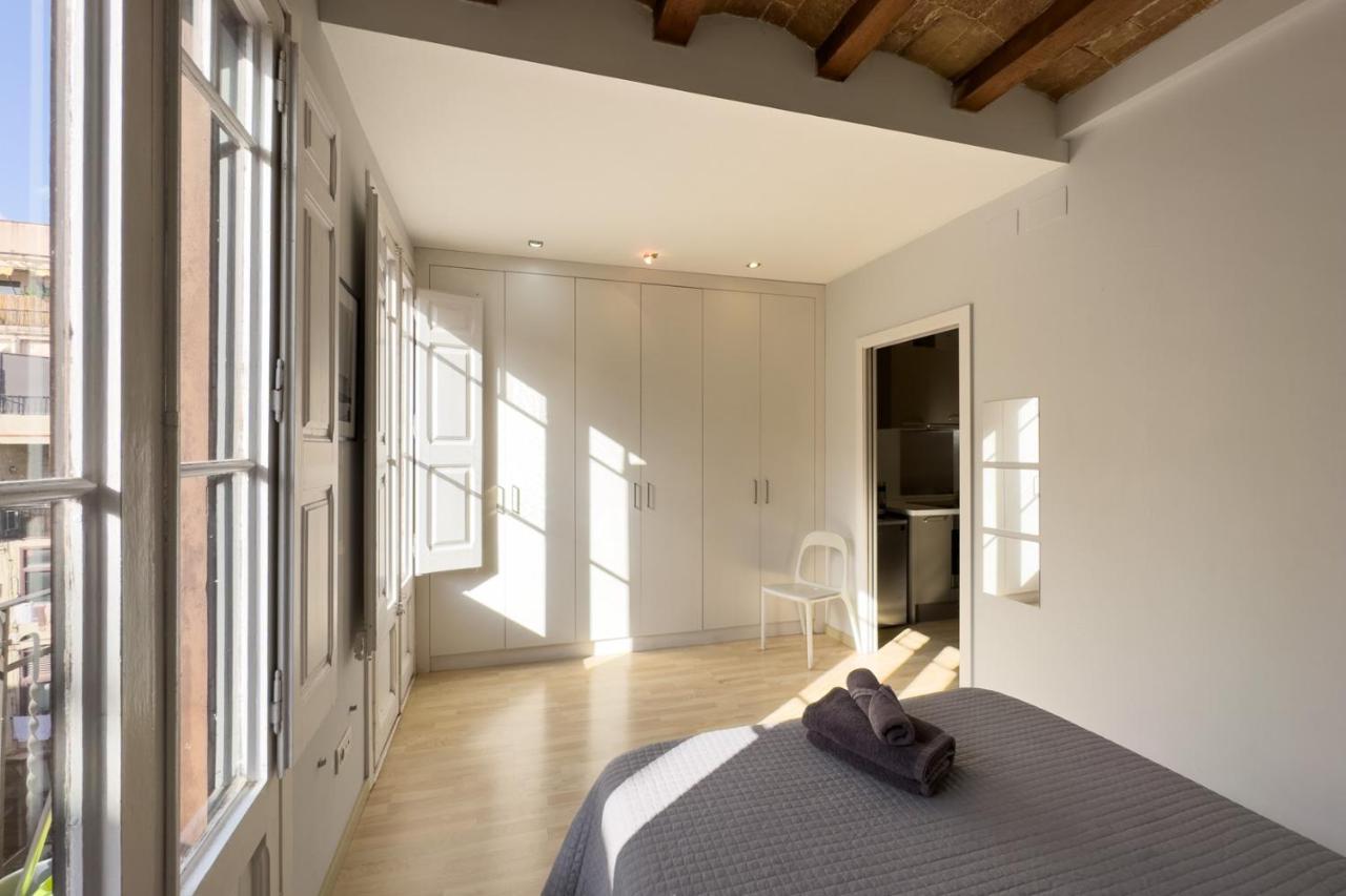 Aparteasy - Gracia Apartments Barcelona Exterior photo