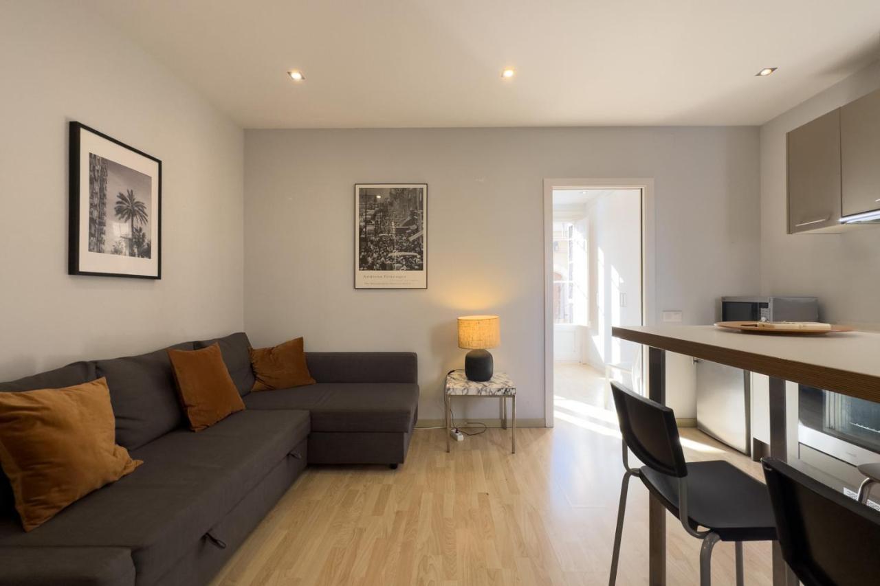 Aparteasy - Gracia Apartments Barcelona Exterior photo
